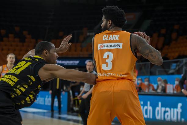 通过合理的 通过合理的